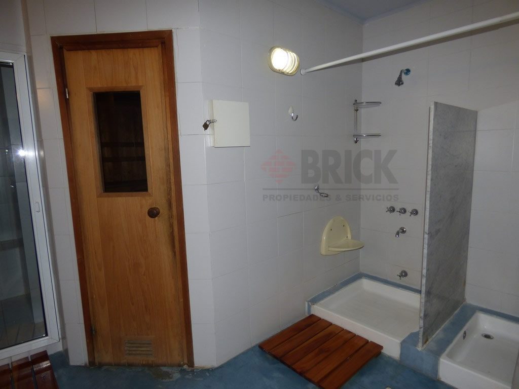 HUSARES al 2200 Piso 5 46