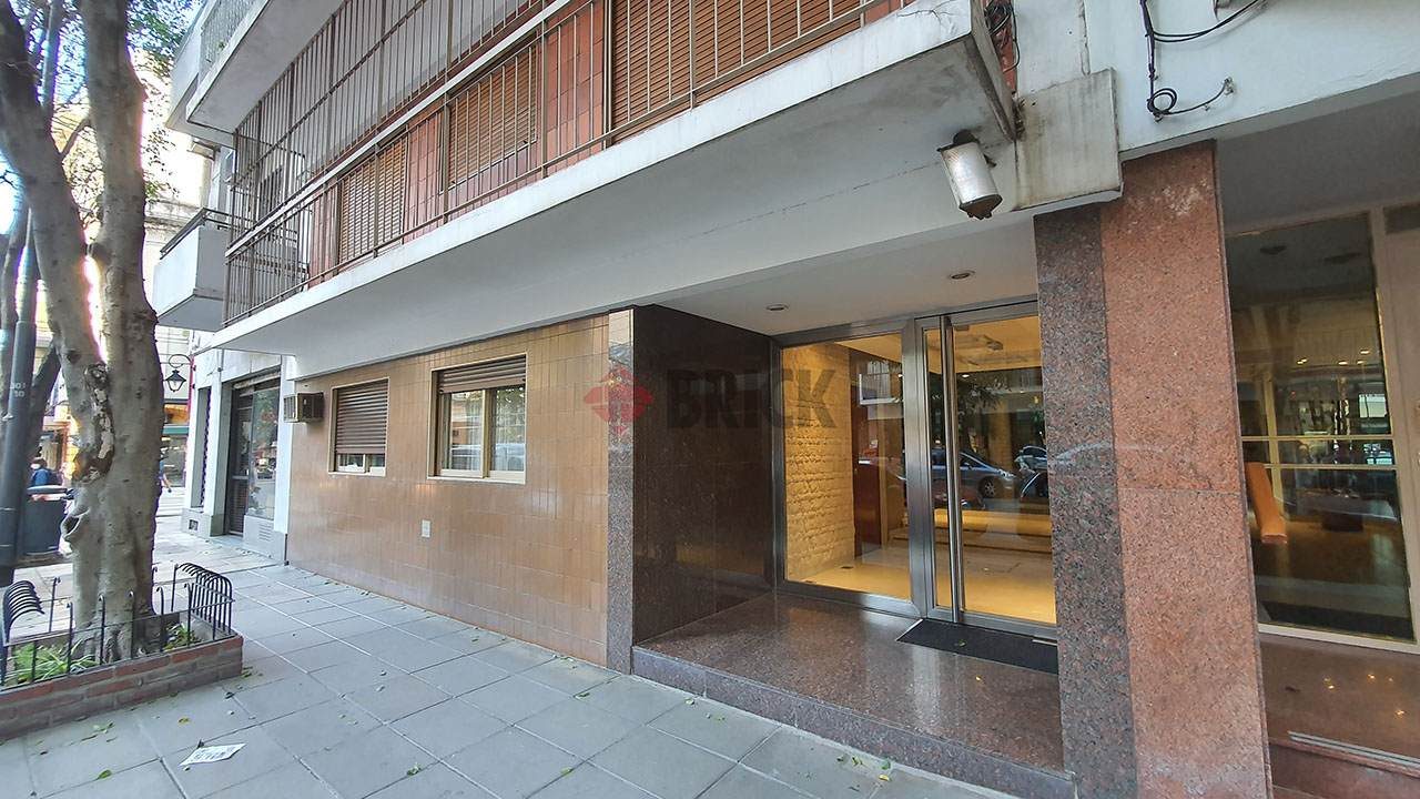 LAPRIDA al 1000 Piso 1 22