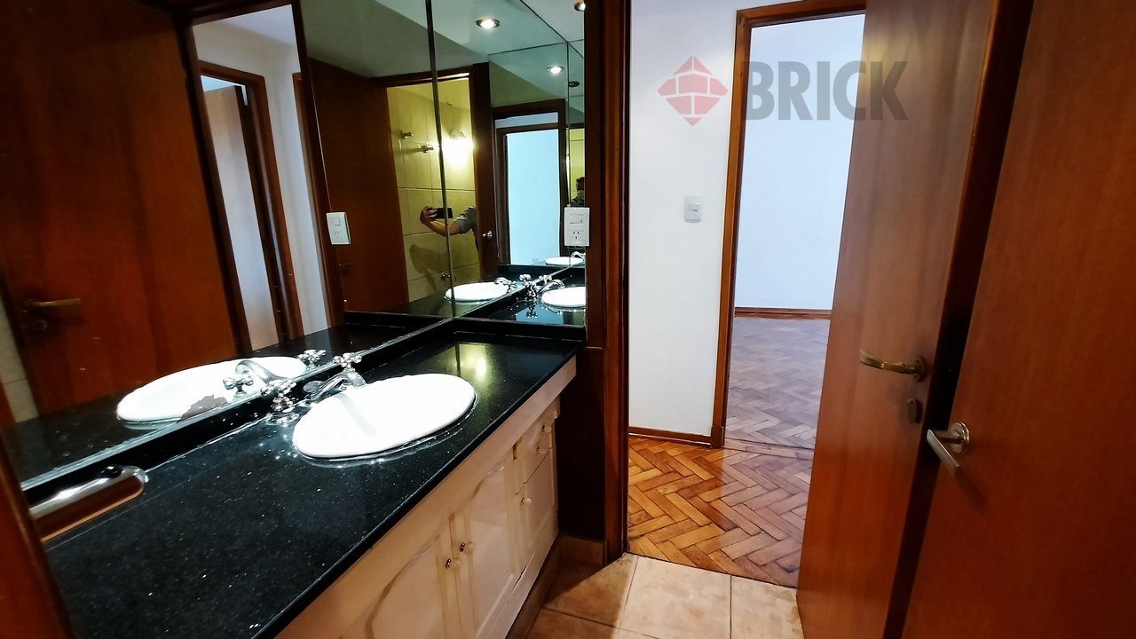 MANSILLA, GRAL. LUCIO al 2400 Piso 2 11