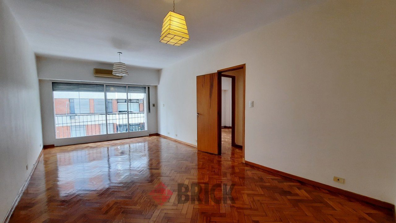 MANSILLA, GRAL. LUCIO al 2400 Piso 2 2