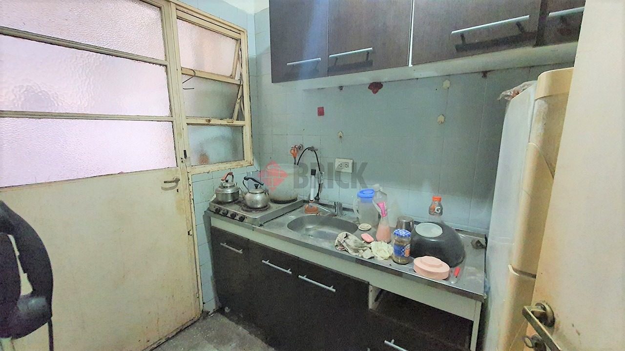 SARMIENTO al 4400 Piso 1 5