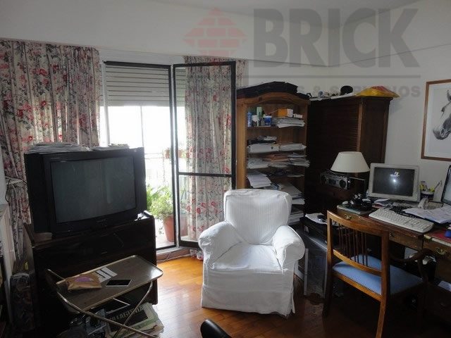FRENCH al 2200 Piso 6 20
