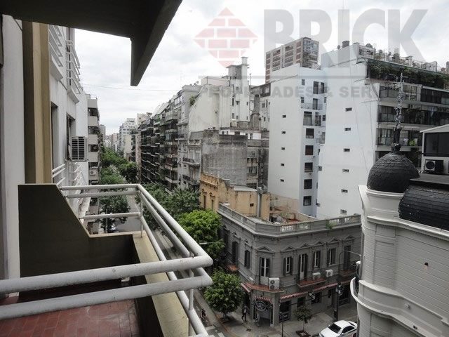 FRENCH al 2200 Piso 6 23