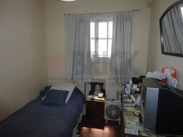 FRENCH al 2200 Piso 6 41