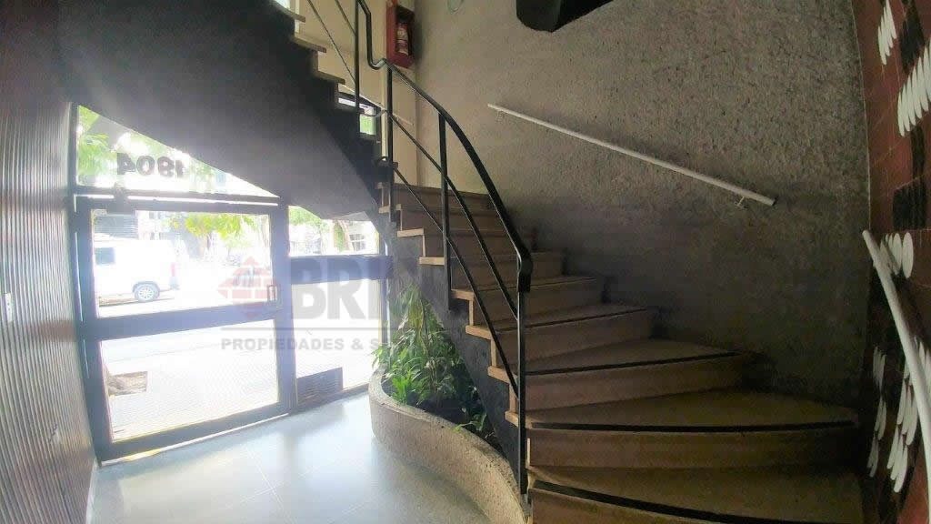 SALGUERO, JERONIMO al 1900 Piso 4 8