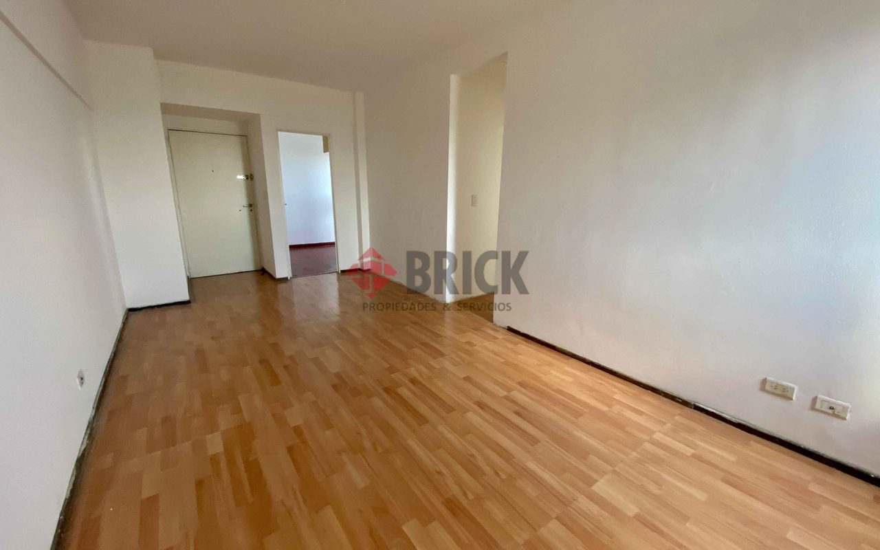 BRADLEY,EDUARDO al 300 Piso 12 5