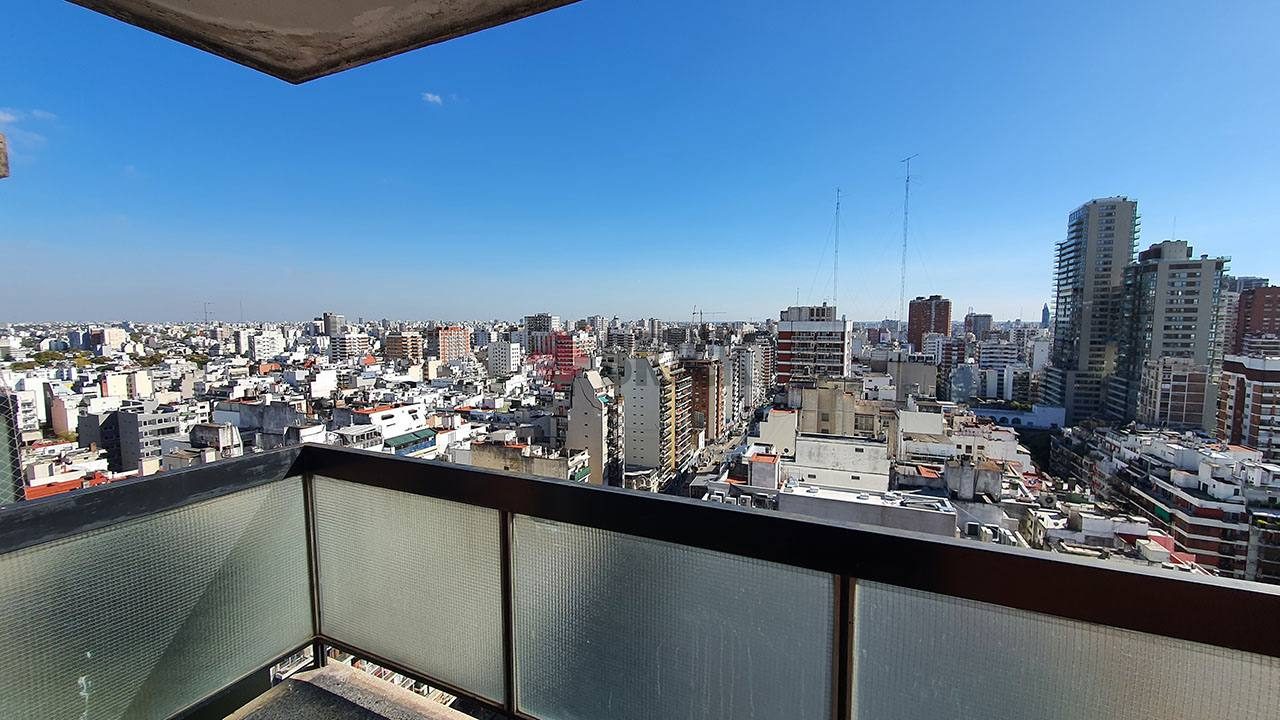 AGUILAR al 2300 Piso 20 14