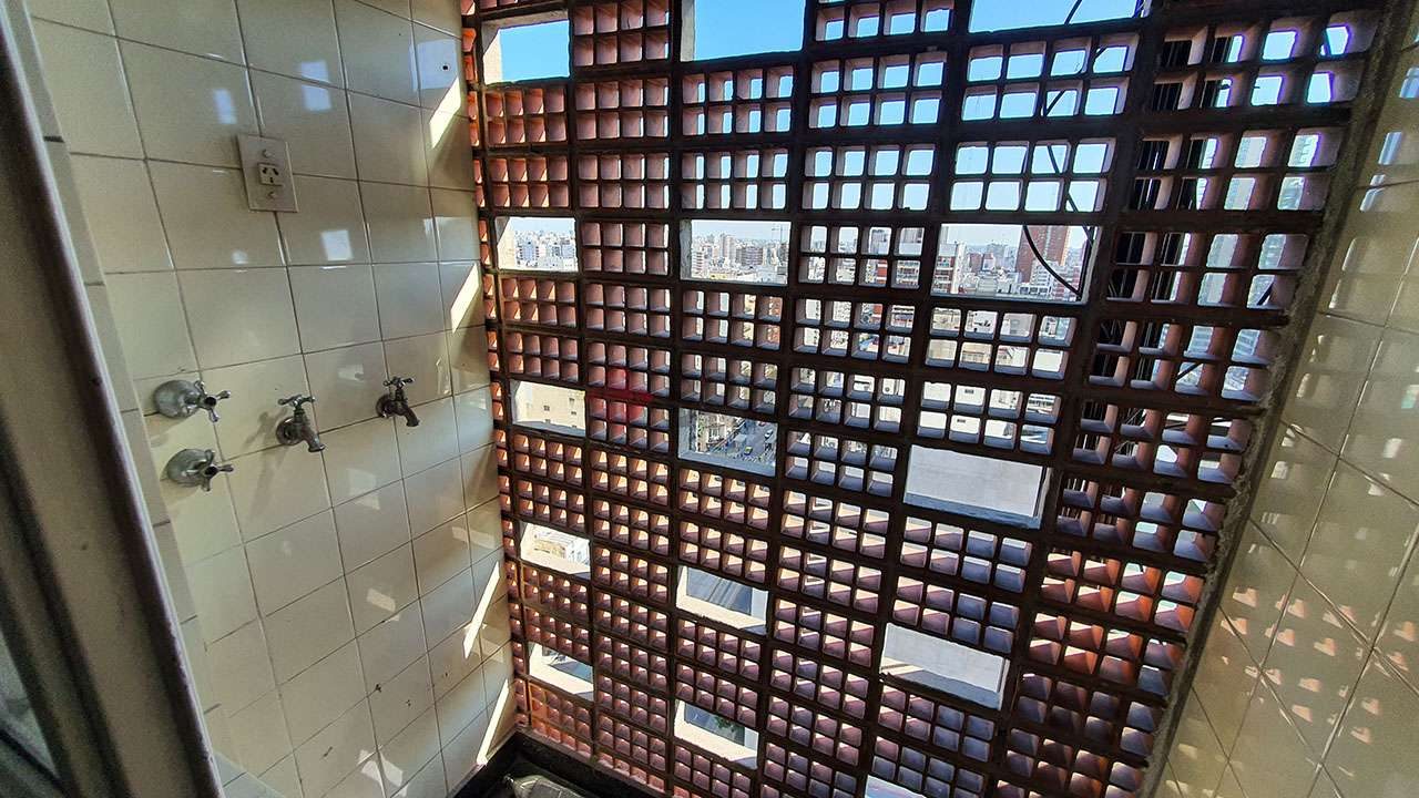 AGUILAR al 2300 Piso 20 7