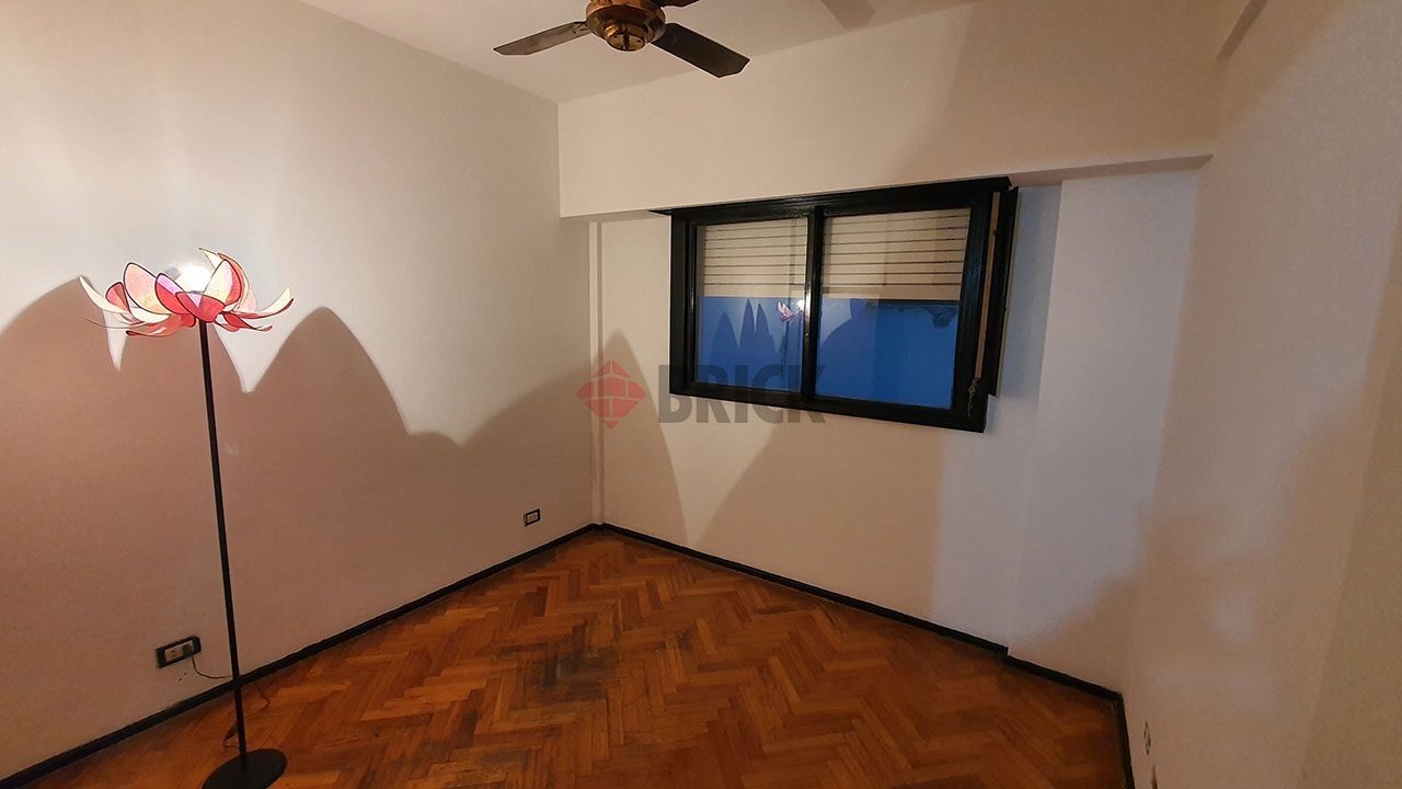 ECUADOR al 1500 Piso 2 10