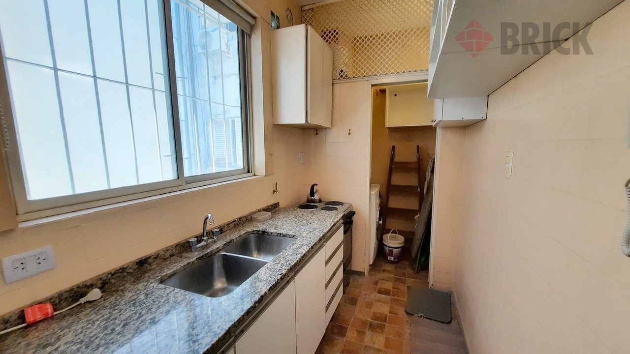 PELLEGRINI, CARLOS al 800 Piso 7 20