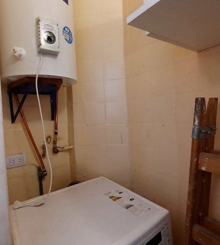 PELLEGRINI, CARLOS al 800 Piso 7 22