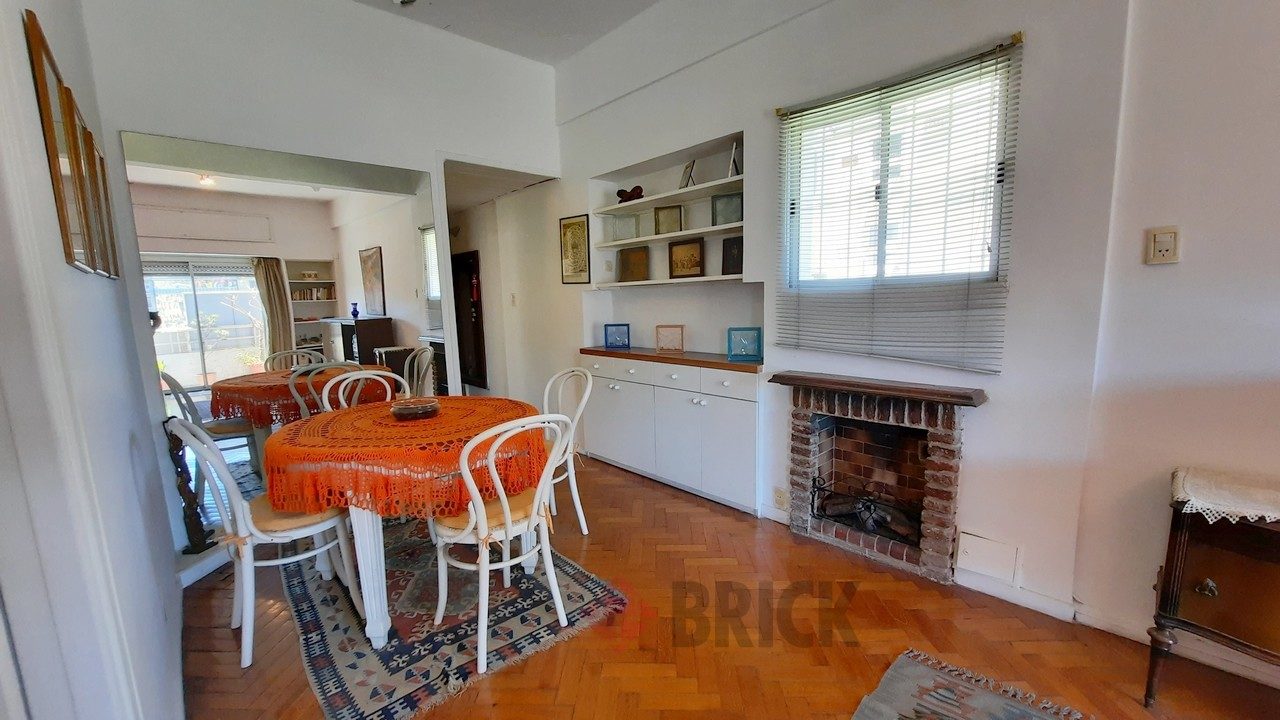 PELLEGRINI, CARLOS al 800 Piso 7 4