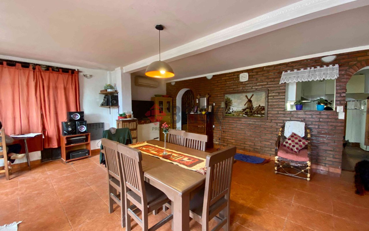 JOSE MARIA PAZ al 300 6