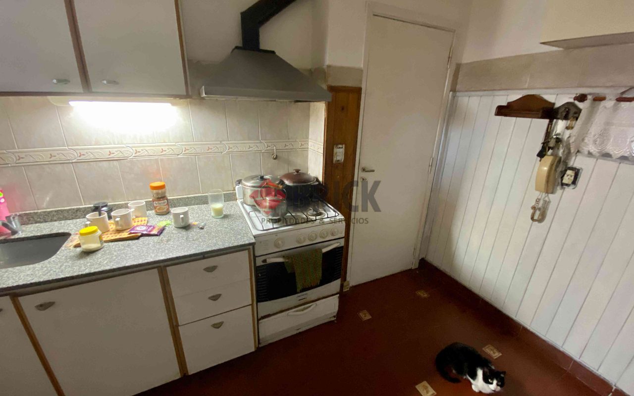 JOSE MARIA PAZ al 300 9