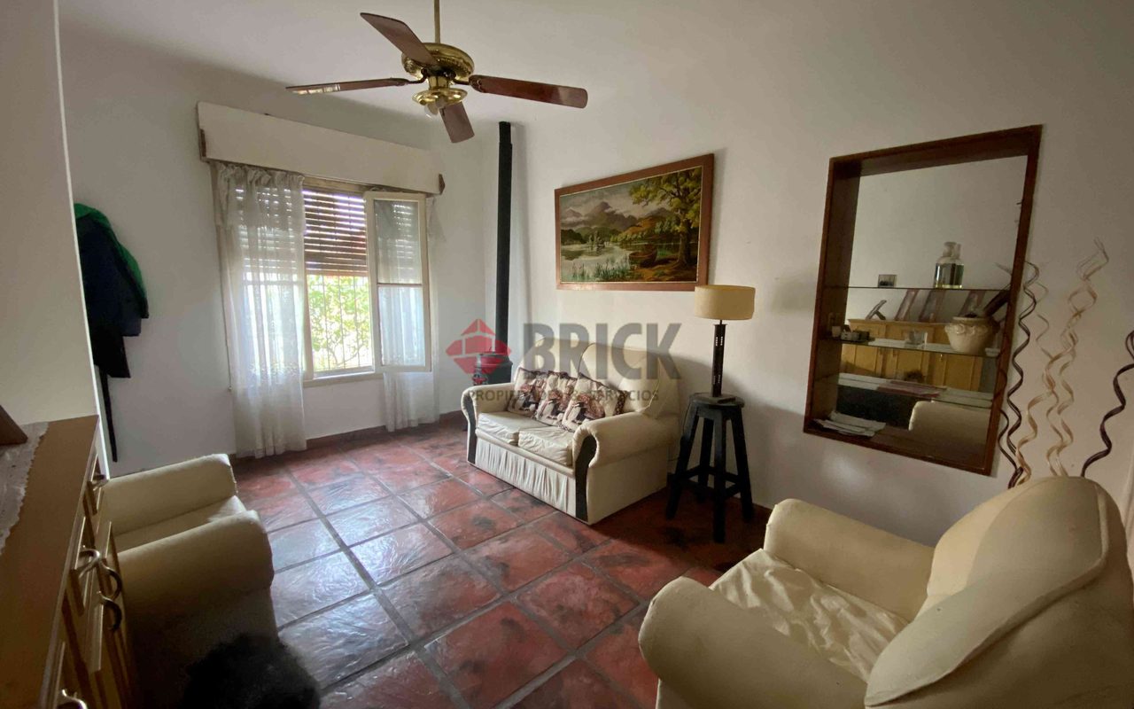 JOSE MARIA PAZ al 300 5