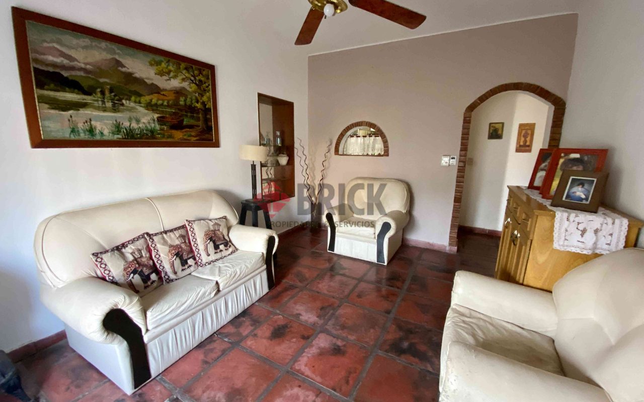 JOSE MARIA PAZ al 300 4