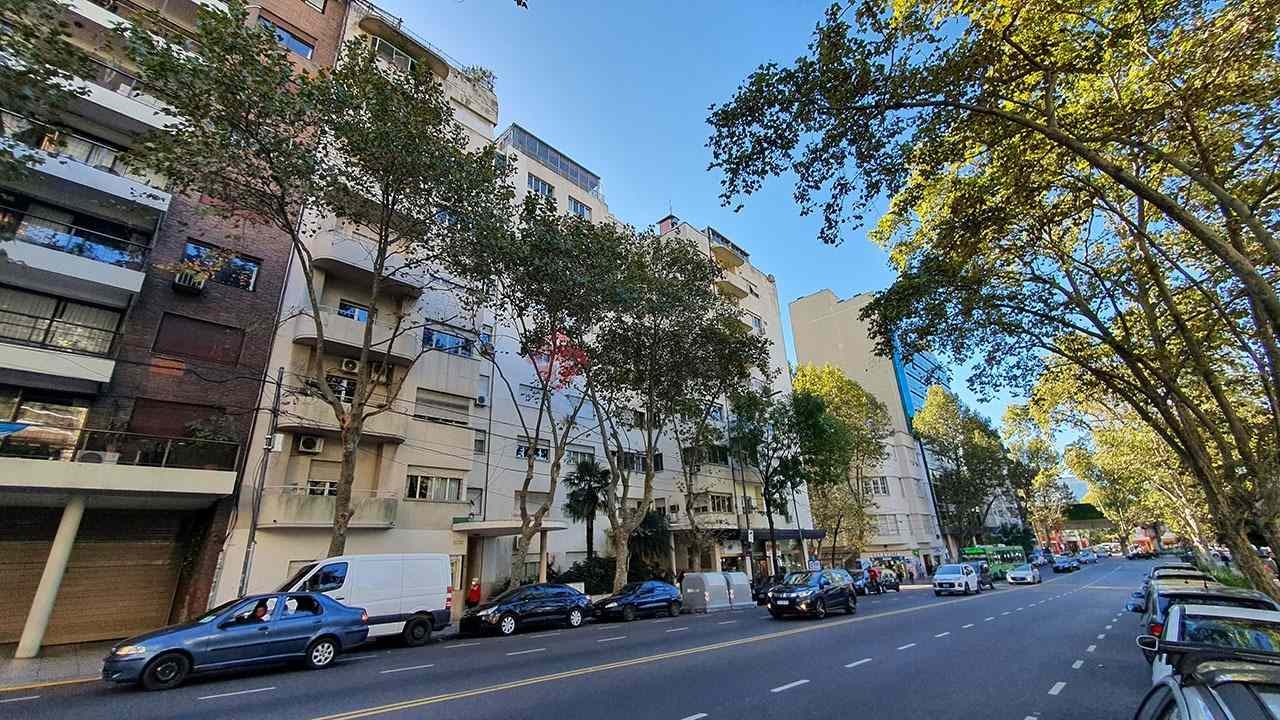 JURAMENTO, AV. al 1800 Piso 8 35