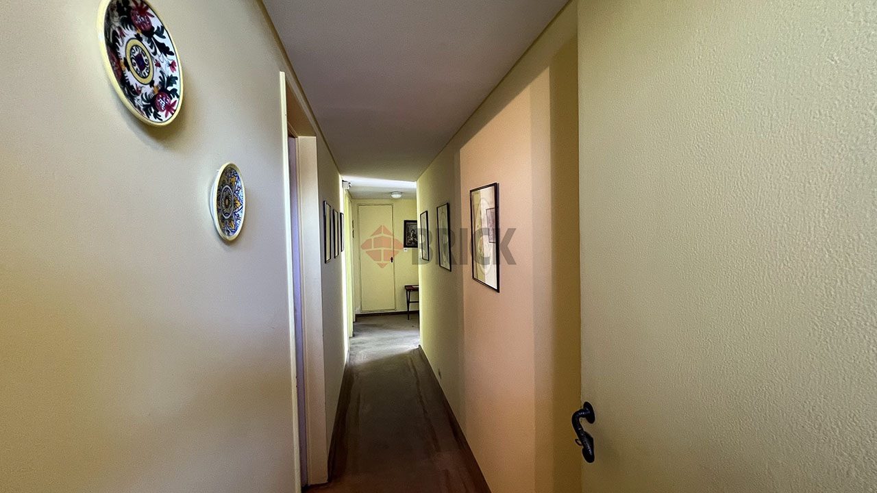 CONDE al 2200 Piso 6 13