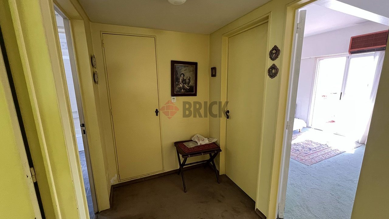 CONDE al 2200 Piso 6 16