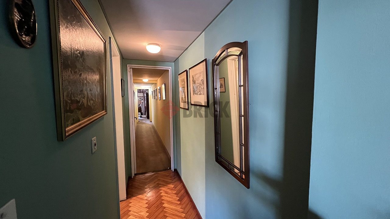 CONDE al 2200 Piso 6 7