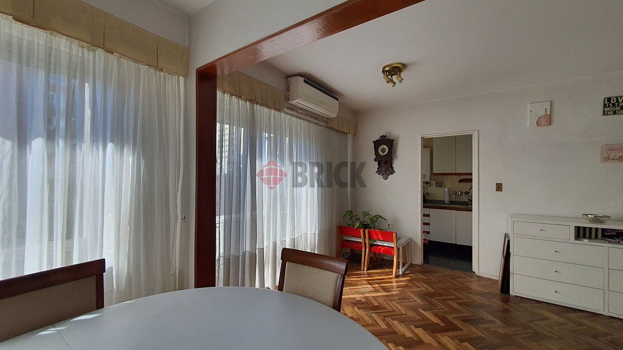 MENDOZA al 1700 Piso 6 12