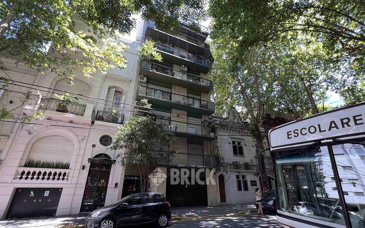 THAMES al 2000 Piso 5 14