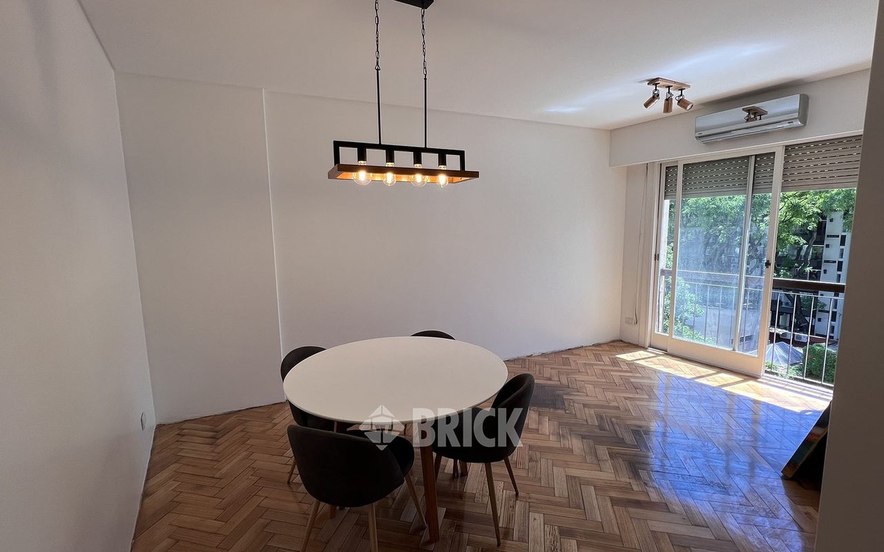 THAMES al 2000 Piso 5 5