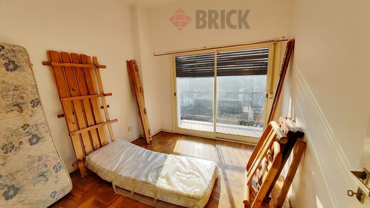 RIVADAVIA, AVDA. al 7500 Piso 2 9