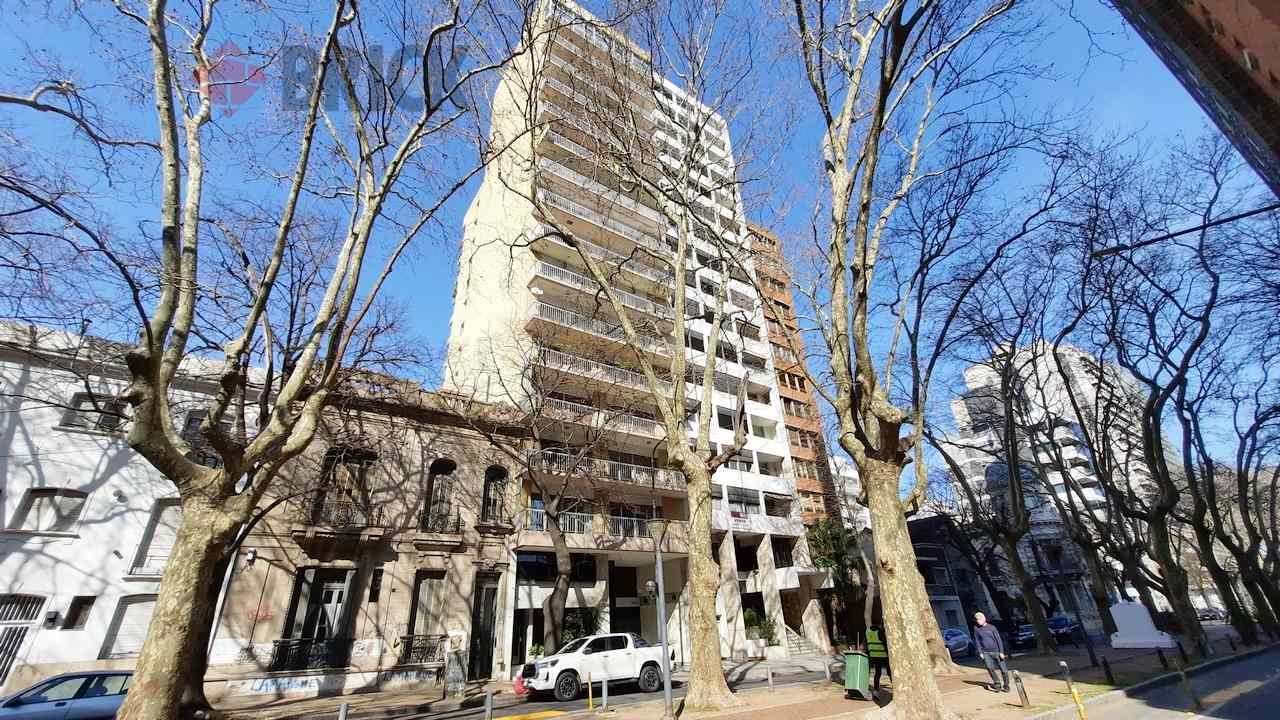AVENIDA 53 al 700 Piso 10 38