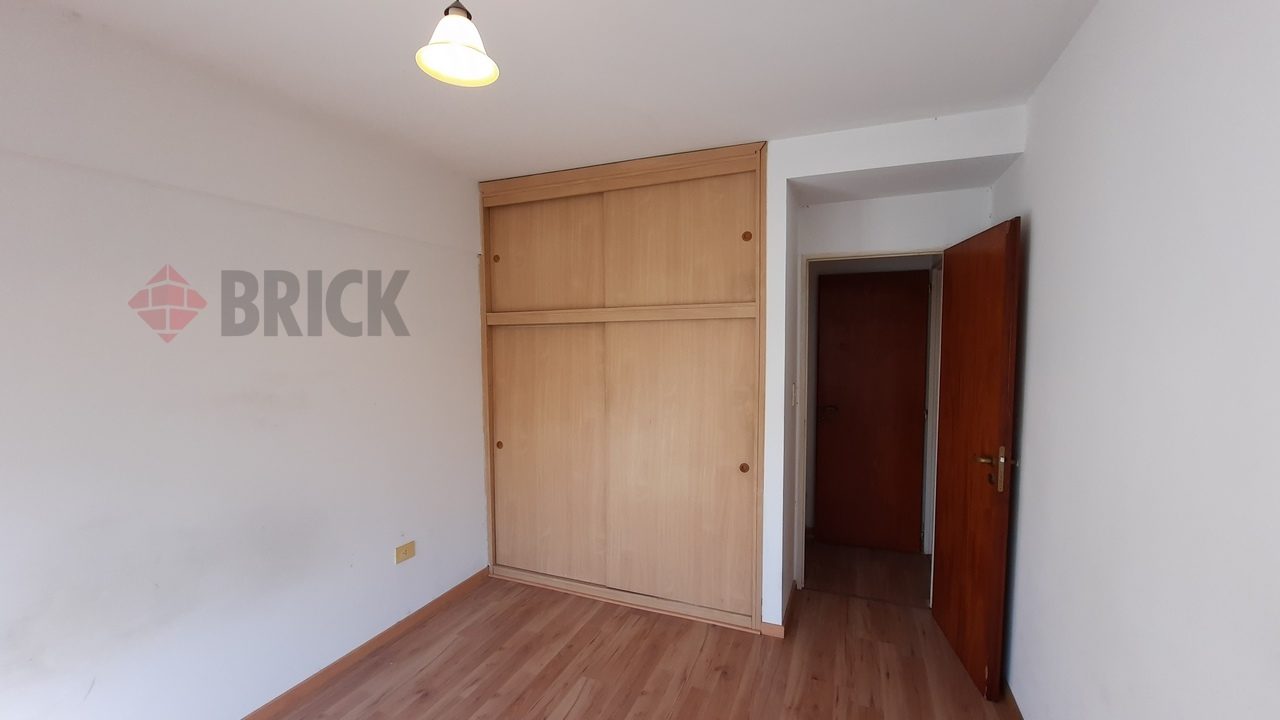 LAMBARE al 800 Piso 2 15