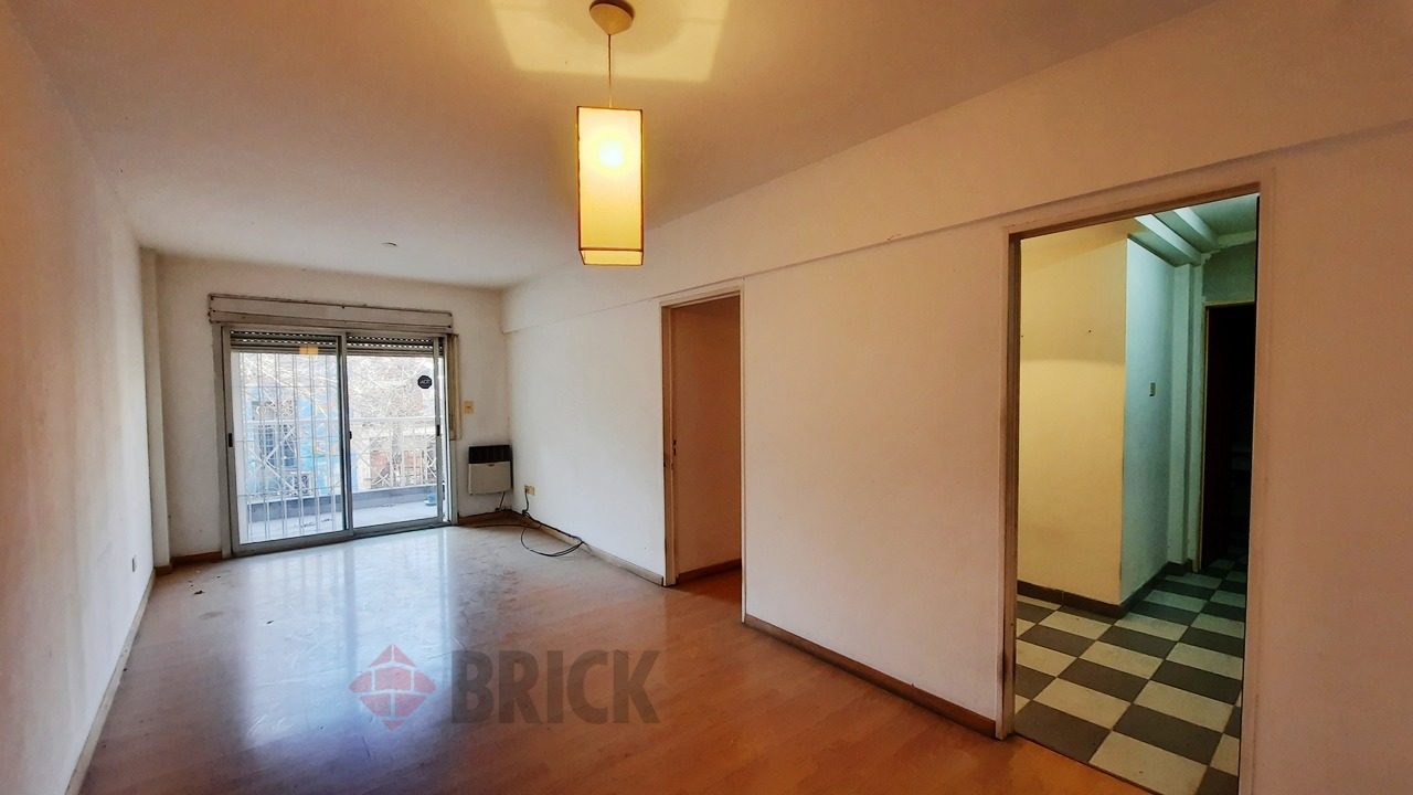 LAMBARE al 800 Piso 2 2