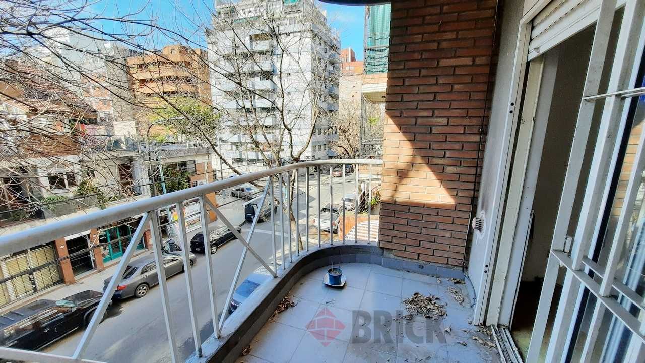 LAMBARE al 800 Piso 2 7