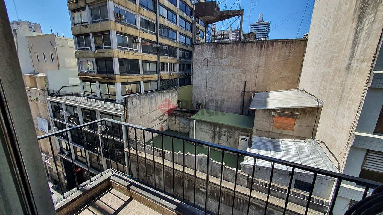 ESMERALDA al 500 Piso 6 4