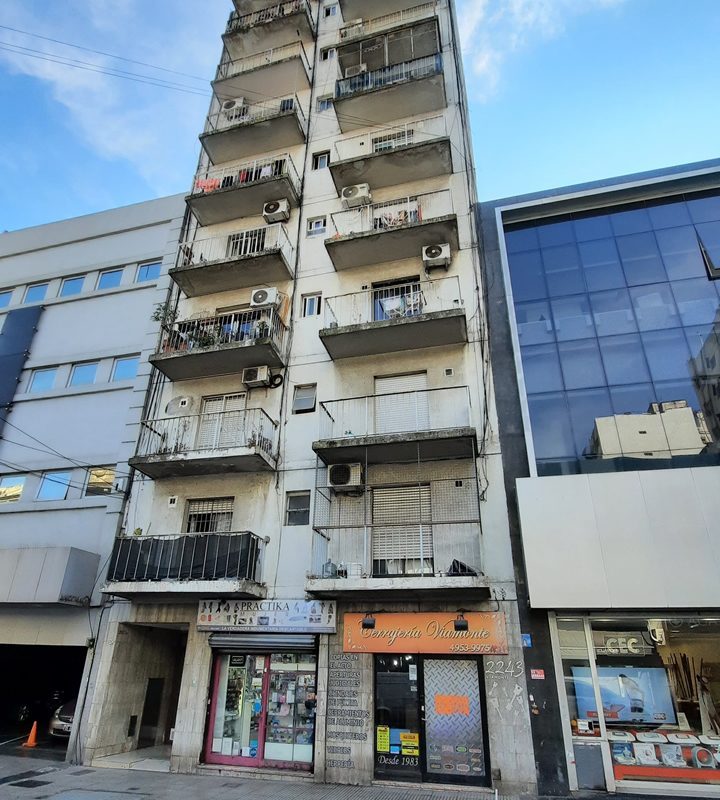 VIAMONTE al 2200 Piso PB 1