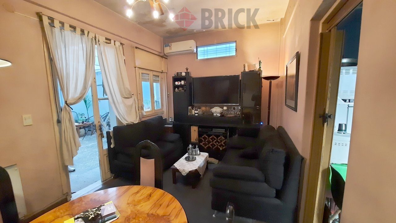 ECHEANDIA al 5800 Piso PB 4