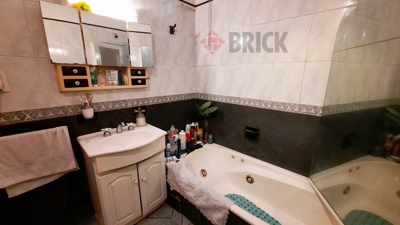 ECHEANDIA al 5800 Piso PB 7