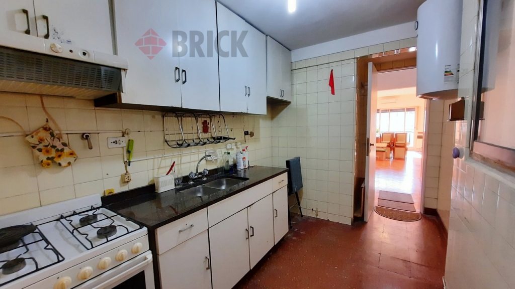 ECUADOR al 1400 Piso 7 16