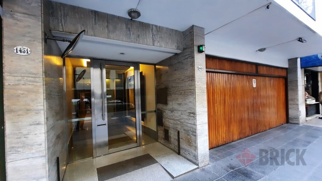 ECUADOR al 1400 Piso 7 25