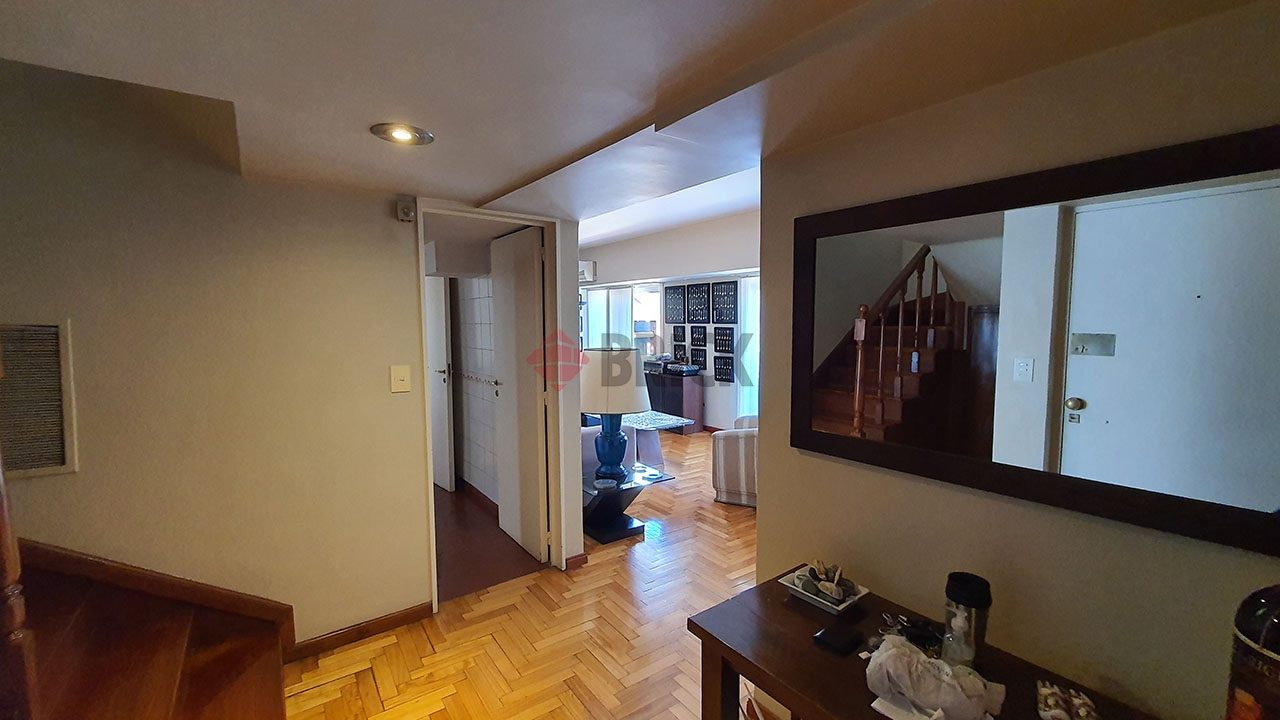 OLLEROS al 2200 Piso 8 15