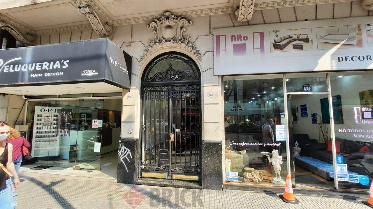 SANTA FE, AV. al 2600 Piso 3 28