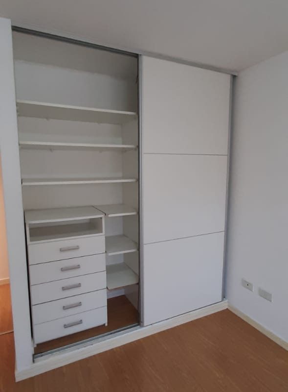 ALEM, LEANDRO N. al 1600 Piso 3 11