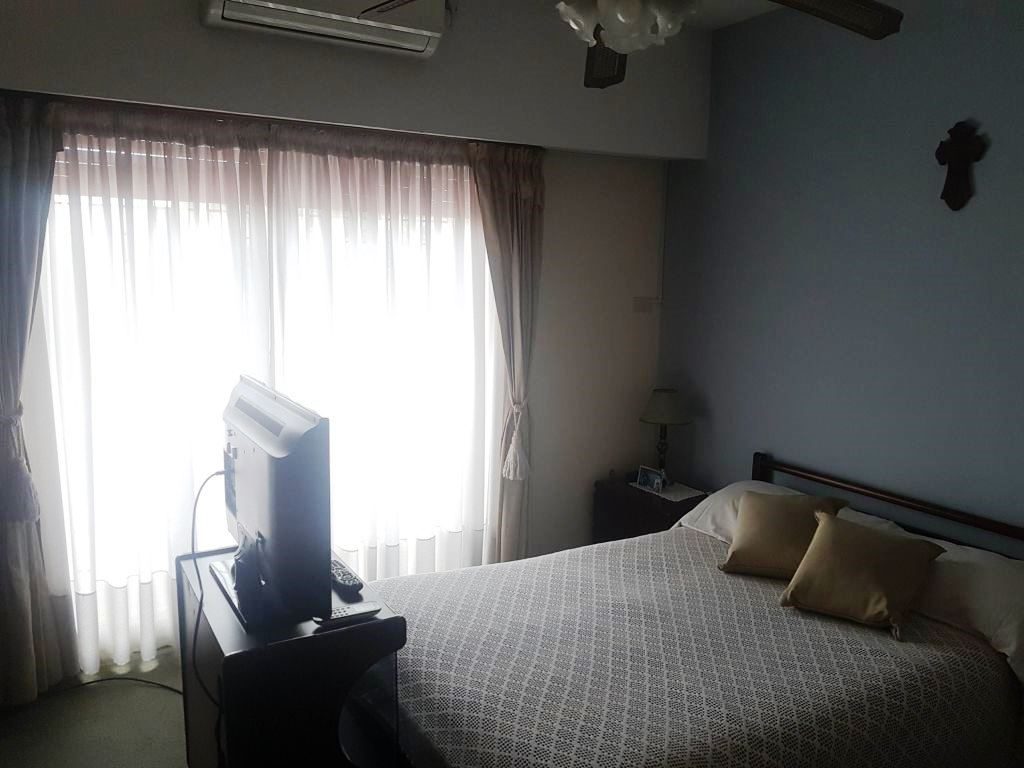 YRIGOYEN, HIPOLITO, AV. al 6600 Piso 1 9