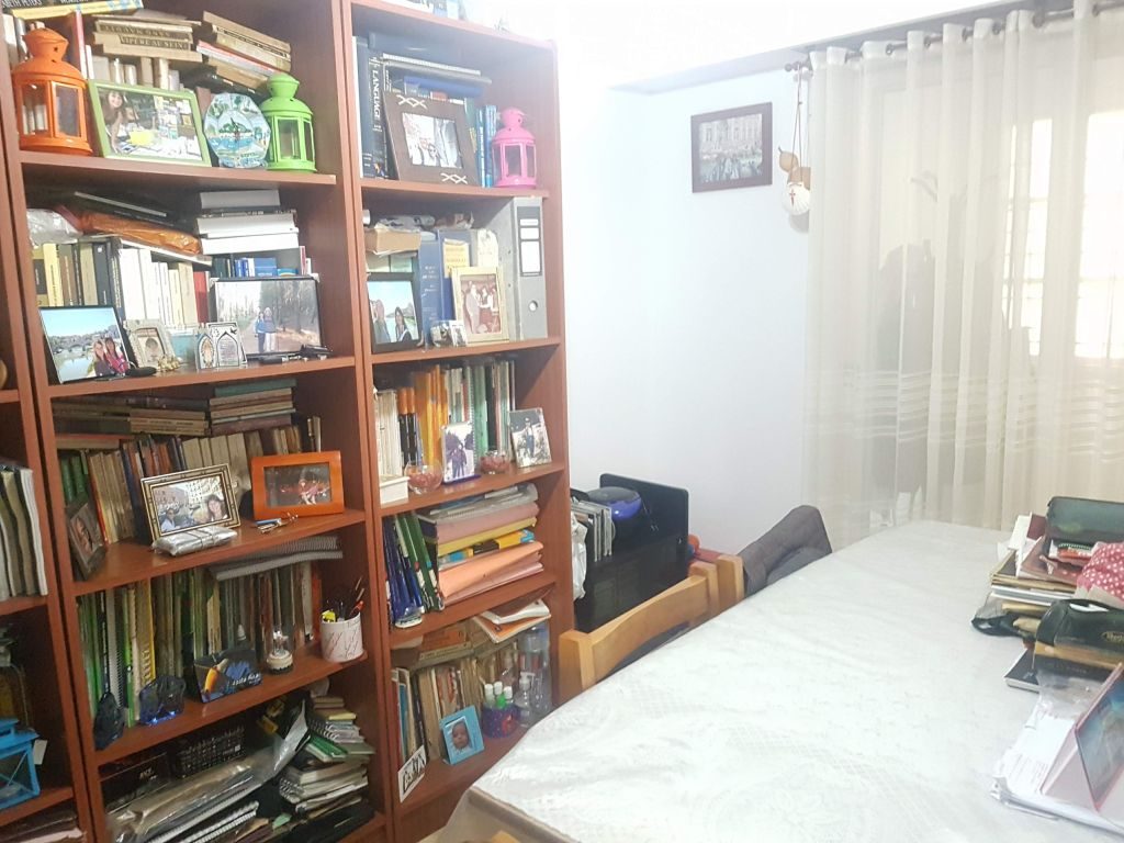 YRIGOYEN, HIPOLITO, AV. al 6600 Piso 1 14