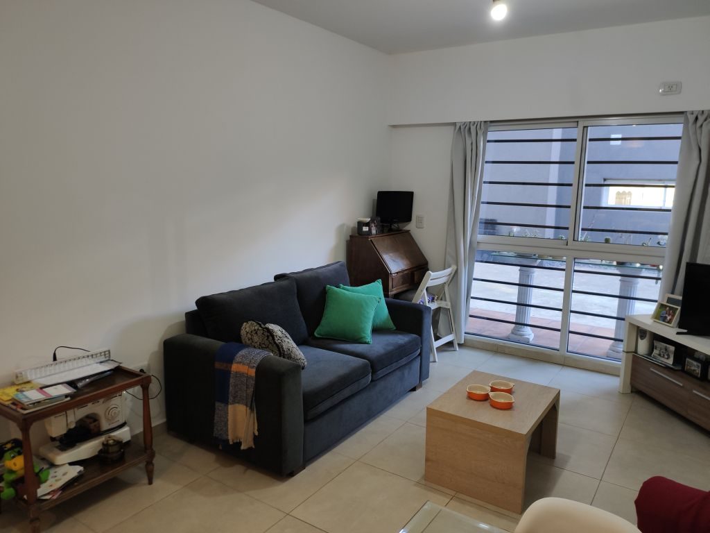 FONROUGE al 200 Piso PB 1