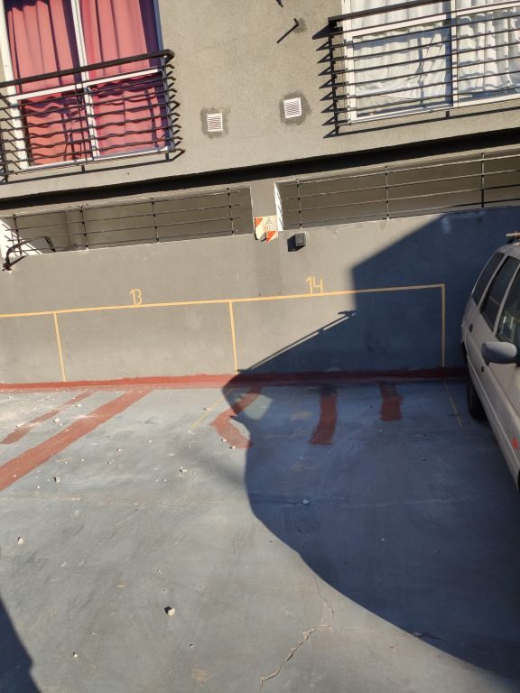 FONROUGE al 200 Piso PB 22