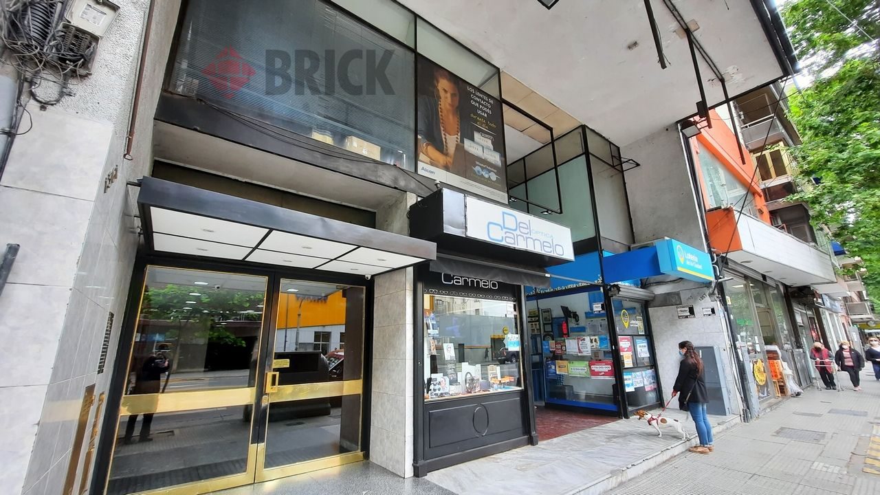 PUEYRREDON, AV. al 1300 Piso 7 16