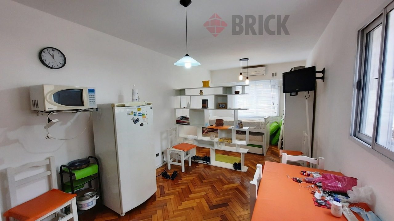 PUEYRREDON, AV. al 1300 Piso 7 2