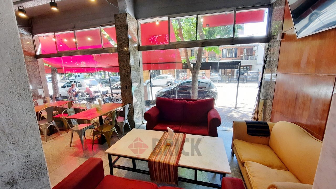 CASEROS, AV. al 3000 5