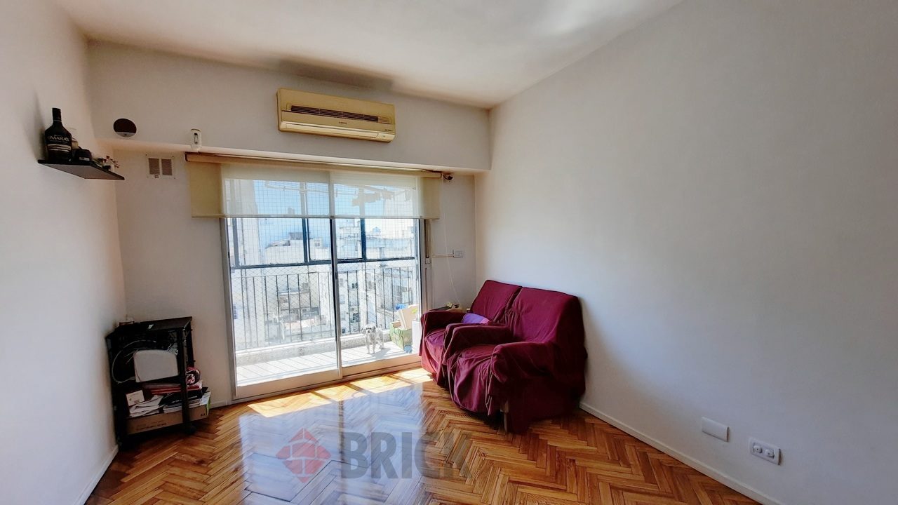 ECUADOR al 700 Piso 9 1