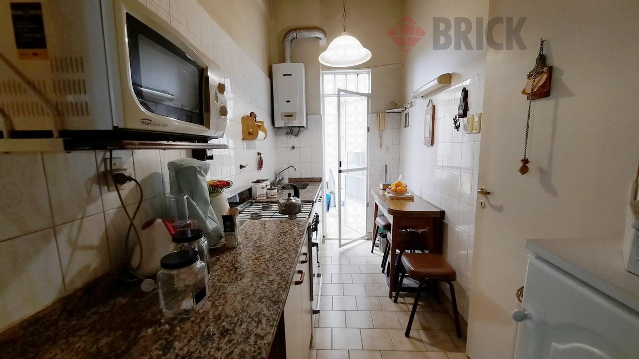 AGUIRRE al 1100 Piso PB 13